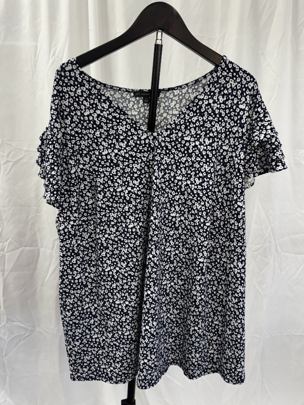 Adrianna Papell Blue Floral Ruffle Cap Sleeve Dressy‎ Tee / Blouse Plus Sz 3X